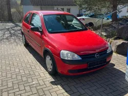 Rot Gebraucht 2001 Opel Corsa Limousine | 1.490 € (Etwas zu teuer)
