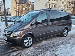 Braun Gebraucht 2011 Mercedes Viano Edition Van / Kleinbus | 12.500 € (Guter Preis)
