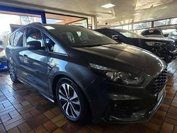 Grau Gebraucht 2021 Ford S-MAX ST-Line Van / Kleinbus | 27.990 € (Teuer)