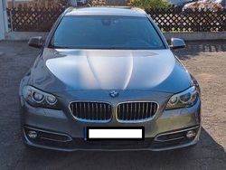 Grau Gebraucht 2016 BMW 530 Luxury Line Kombi | 18.000 € (Fairer Preis)