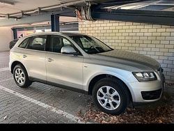 Silber Gebraucht 2009 Audi Q5 SUV | 7.590 € (Fairer Preis)