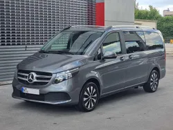 Grau Gebraucht 2023 Mercedes V250 Edition Van / Kleinbus | 52.000 € (Guter Preis)