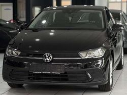 Deep black Gebraucht 2021 VW Polo Life Kleinwagen | 13.950 € (Fairer Preis)