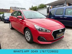 Rot Gebraucht 2020 Hyundai i30 Pure Kombi | 13.999 € (Fairer Preis)