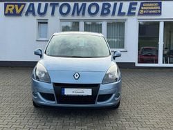 Blau Gebraucht 2011 Renault Scénic III Van / Kleinbus | 4.999 € (Fairer Preis)