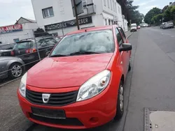 Rot Gebraucht 2009 Dacia Sandero Ambiance Kleinwagen | 1.299 € (Fairer Preis)