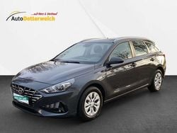 Grau Gebraucht 2024 Hyundai i30 Select Kombi | 17.780 € (Guter Preis)