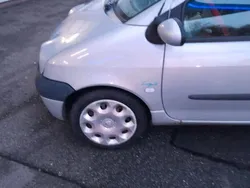 Silber Gebraucht 2005 Renault Twingo Kleinwagen | 550 € (Superpreis)