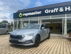 Silber Gebraucht 2021 Skoda Octavia Style Kombi | 21.990 € (Fairer Preis)