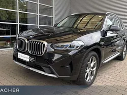 Saphirschwarz metallic Gebraucht 2024 BMW X3 Efficient Dynamics SUV | 49.349 € (Superpreis)