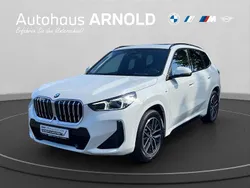 Weiß Gebraucht 2025 BMW X1 Performance SUV | 47.810 € (Teuer)