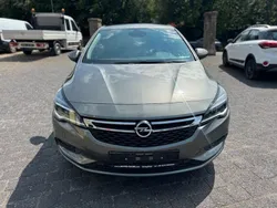 Grau Gebraucht 2018 Opel Astra Innovation Limousine | 7.999 € (Fairer Preis)