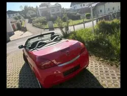 Rot Gebraucht 2005 Opel Tigra Cabrio | 1.000 € (Etwas zu teuer)