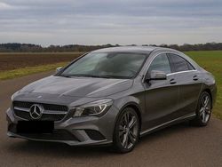Grau Gebraucht 2013 Mercedes CLA200 Coupé | 15.500 € (Fairer Preis)