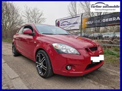 Rot Gebraucht 2009 Kia ProCeed Kleinwagen | 3.450 €
