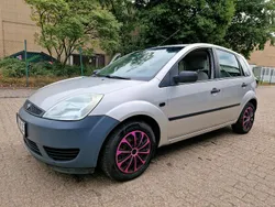 Silber Gebraucht 2003 Ford Fiesta Kleinwagen | 1.350 € (Fairer Preis)