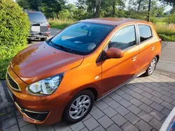Orange Gebraucht 2016 Mitsubishi Space Star Edition+ Kleinwagen | 8.990 € (Etwas zu teuer)