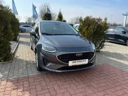 Grau Gebraucht 2023 Ford Fiesta Cool & Connect Kleinwagen | 16.990 € (Fairer Preis)