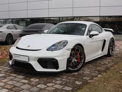 Porsche 718 Cayman GT4