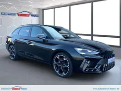 Midnight black metallic Neu 2025 Cupra Leon VZ Kombi | 41.880 € (Guter Preis)