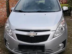 Silber Gebraucht 2011 Chevrolet Spark LS Kleinwagen | 2.200 € (Fairer Preis)