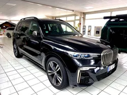 Schwarz Gebraucht 2020 BMW X7 Sport Line SUV | 64.850 € (Etwas zu teuer)