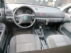 Silber Gebraucht 2003 Skoda Octavia Kombi | 2.350 € (Fairer Preis)