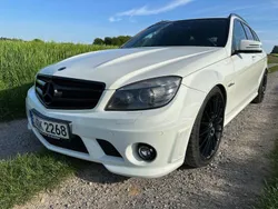 Weiß Gebraucht 2010 Mercedes C63 AMG AMG Kombi | 26.000 €