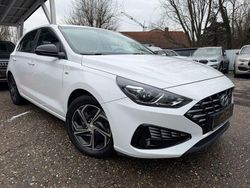 Weiß Gebraucht 2022 Hyundai i30 Prime Limousine | 12.990 € (Guter Preis)