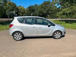 Silber Gebraucht 2013 Opel Meriva Van / Kleinbus | 6.800 € (Fairer Preis)