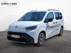 Ice white Neu 2025 Toyota Proace Verso City Kombi | 39.890 € (Guter Preis)