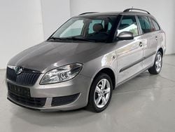 Beige Gebraucht 2011 Skoda Fabia Family Kleinwagen | 2.999 € (Guter Preis)