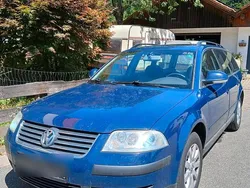 Blau Gebraucht 2005 VW Passat Kombi | 1.123 €