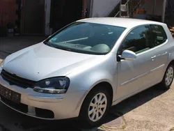 Silber Gebraucht 2005 VW Golf IV Comfortline Limousine | 1.590 € (Superpreis)