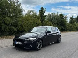 Schwarz Gebraucht 2015 BMW 118 Kleinwagen | 14.000 €