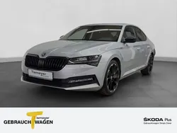 Silber Gebraucht 2020 Skoda Superb SportLine Limousine | 29.570 € (Guter Preis)