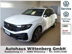 Weiß Gebraucht 2024 VW Touareg R-line SUV | 77.747 € (Etwas zu teuer)