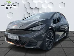 Quasargrau (metallic) Gebraucht 2023 Cupra Born Kleinwagen | 36.470 € (Teuer)