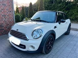 Weiß Gebraucht 2013 Mini Cooper Kleinwagen | 4.490 € (Teuer)