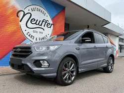 Grau Gebraucht 2019 Ford Kuga ST-Line SUV | 19.890 € (Fairer Preis)