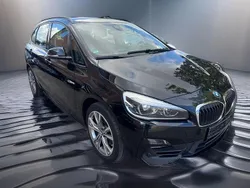 Black sapphire metallic Gebraucht 2018 BMW 220 Luxury Line Van / Kleinbus | 21.600 € (Fairer Preis)