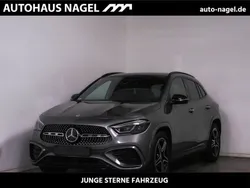 Lack mountaingrau (metallic) Gebraucht 2024 Mercedes GLA180 Edition SUV | 40.839 € (Teuer)