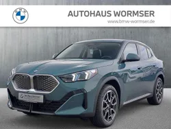 Grün Neu 2025 BMW iX2 SUV | 44.345 € (Superpreis)