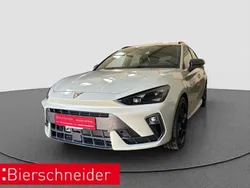 Taiga grau metallic Gebraucht 2024 Cupra Leon VZ Limousine | 42.590 € (Etwas zu teuer)