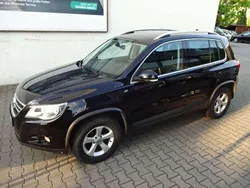 Deep black perleffekt Gebraucht 2010 VW Tiguan Sportline SUV | 12.950 € (Fairer Preis)