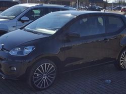 Schwarz Gebraucht 2018 VW up! high up! Kleinwagen | 8.900 € (Fairer Preis)