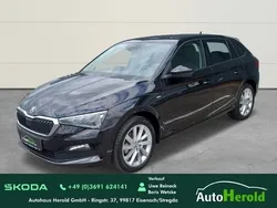 Schwarz (schwarzmagic perleffekt) met. Gebraucht 2023 Skoda Scala Tour Kleinwagen | 21.490 € (Fairer Preis)