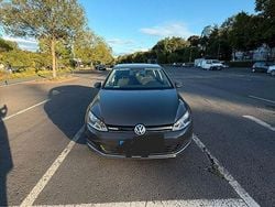 Grau Gebraucht 2016 VW Golf VII Comfortline Kombi | 10.000 € (Guter Preis)