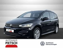 Schwarz Gebraucht 2024 VW Touran Comfortline Van / Kleinbus | 39.480 €