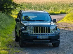 Blau Gebraucht 2009 Jeep Cherokee Limited SUV | 12.000 €